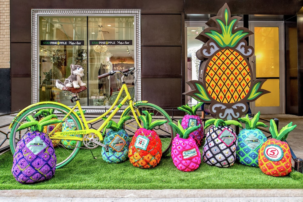 Staypineapple An Artful Hotel Midtown New York 58/65