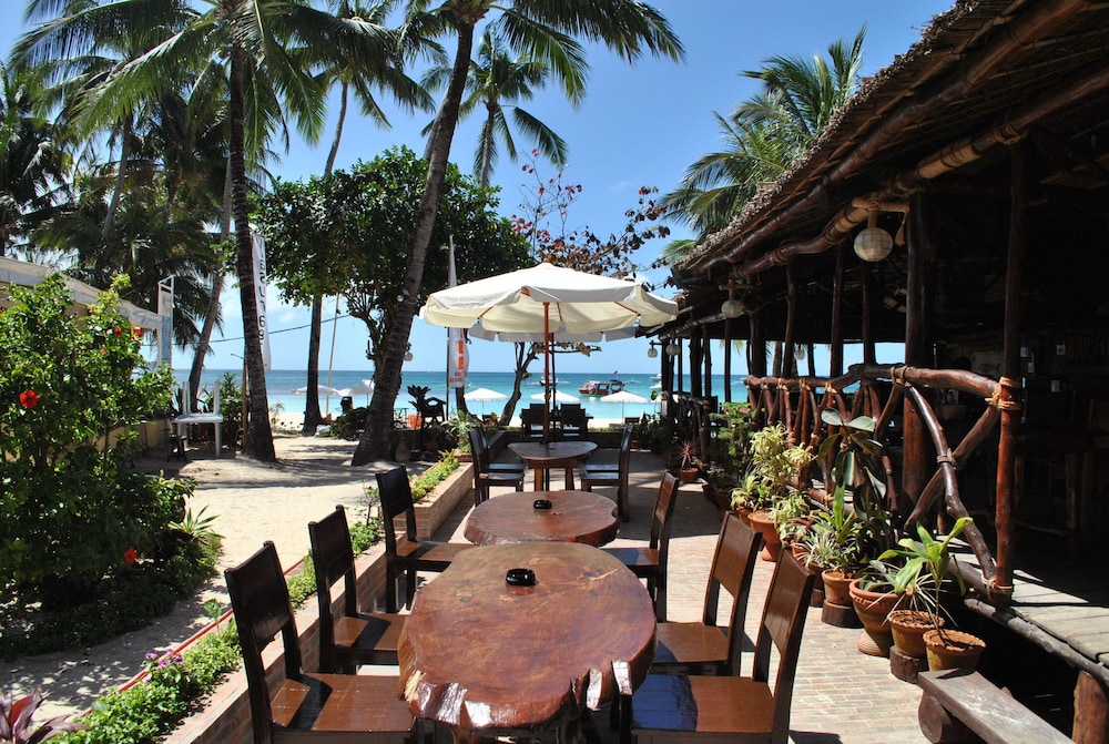 Surfside Boracay Resort & Spa 32/50