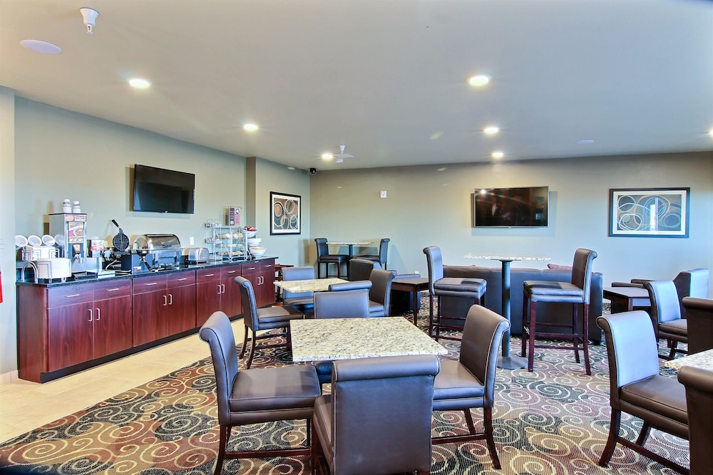 Cobblestone Hotel & Suites - Beulah 49/62