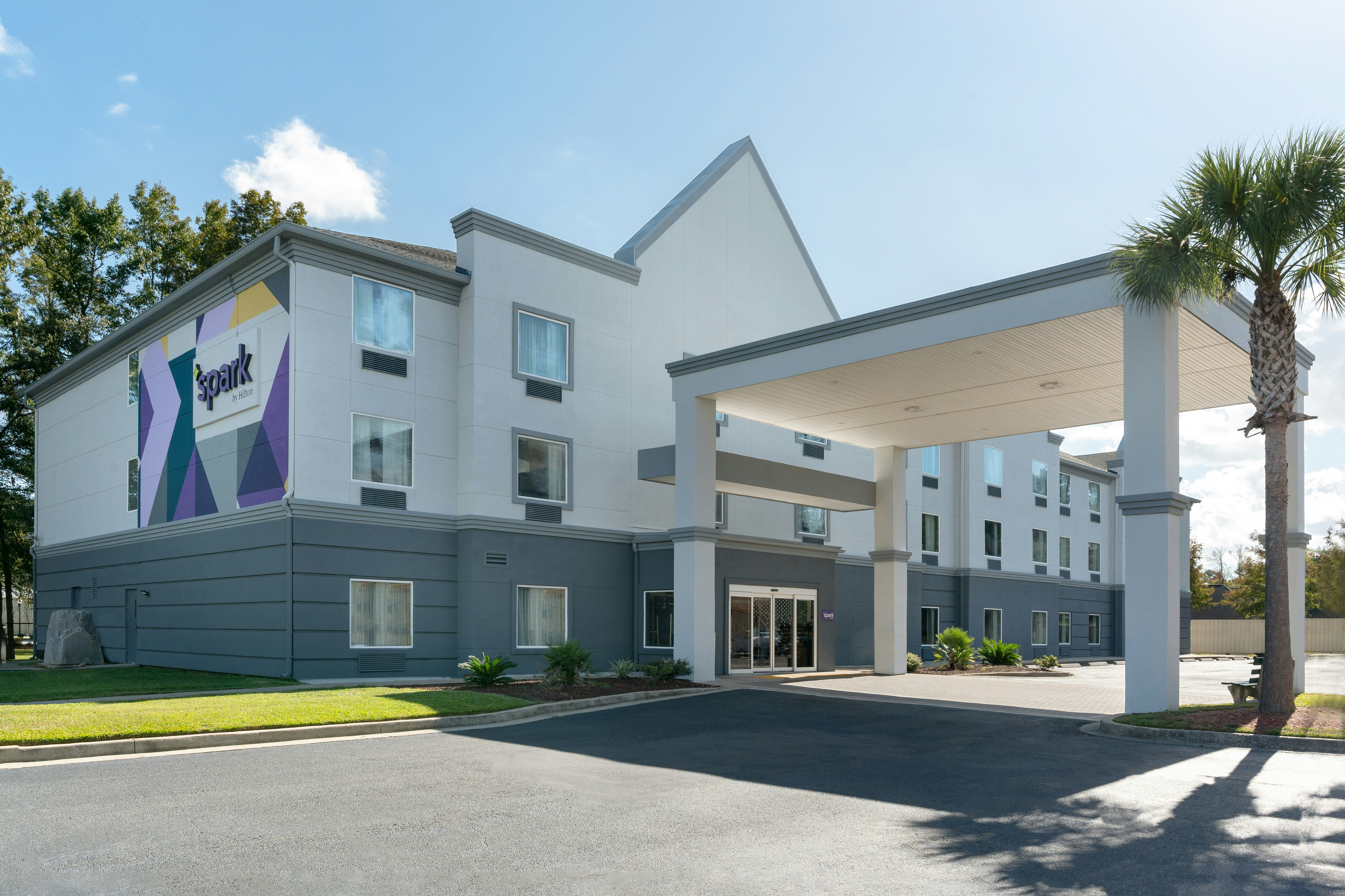 Spark by Hilton Savannah South I-95 12/15