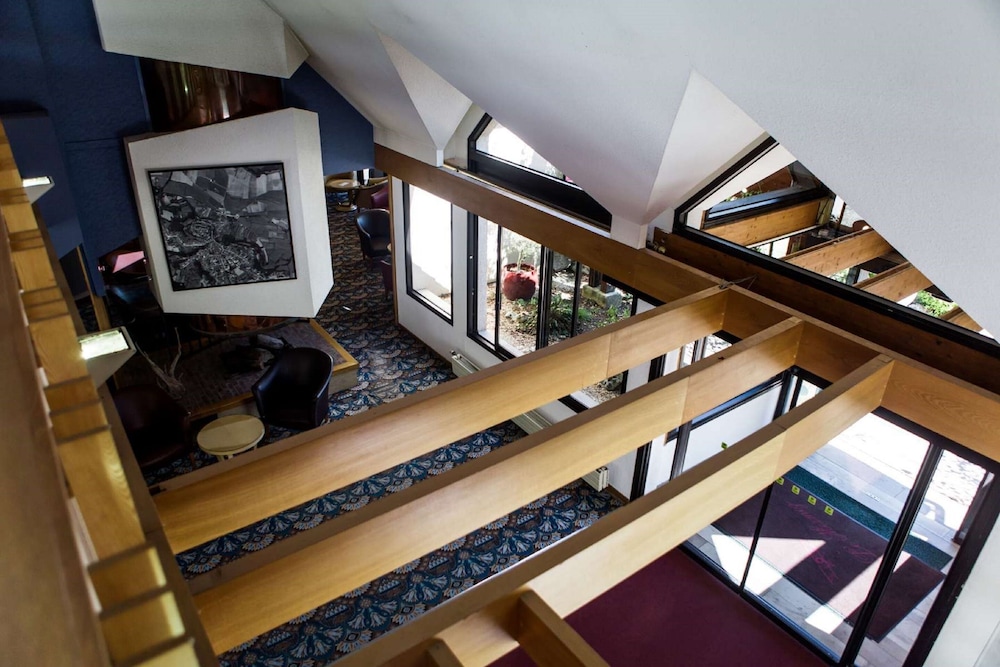 HOSTELLERIE D'AUSSOIS 33/62