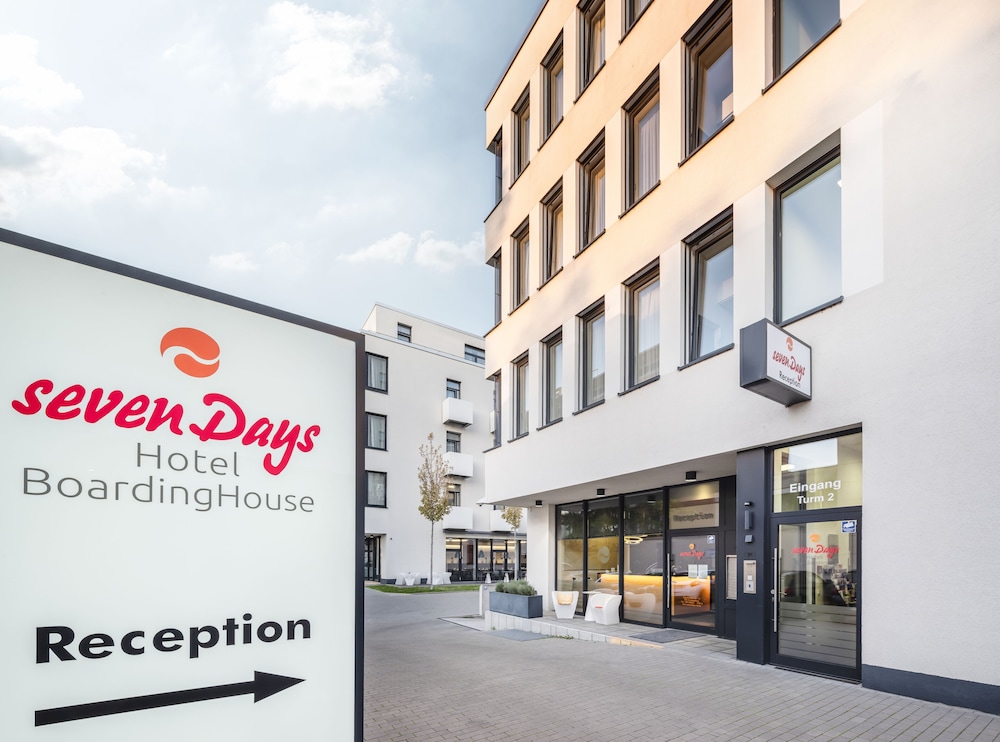 SEVENDAYS HOTEL BOARDINGHOUSE 64/70