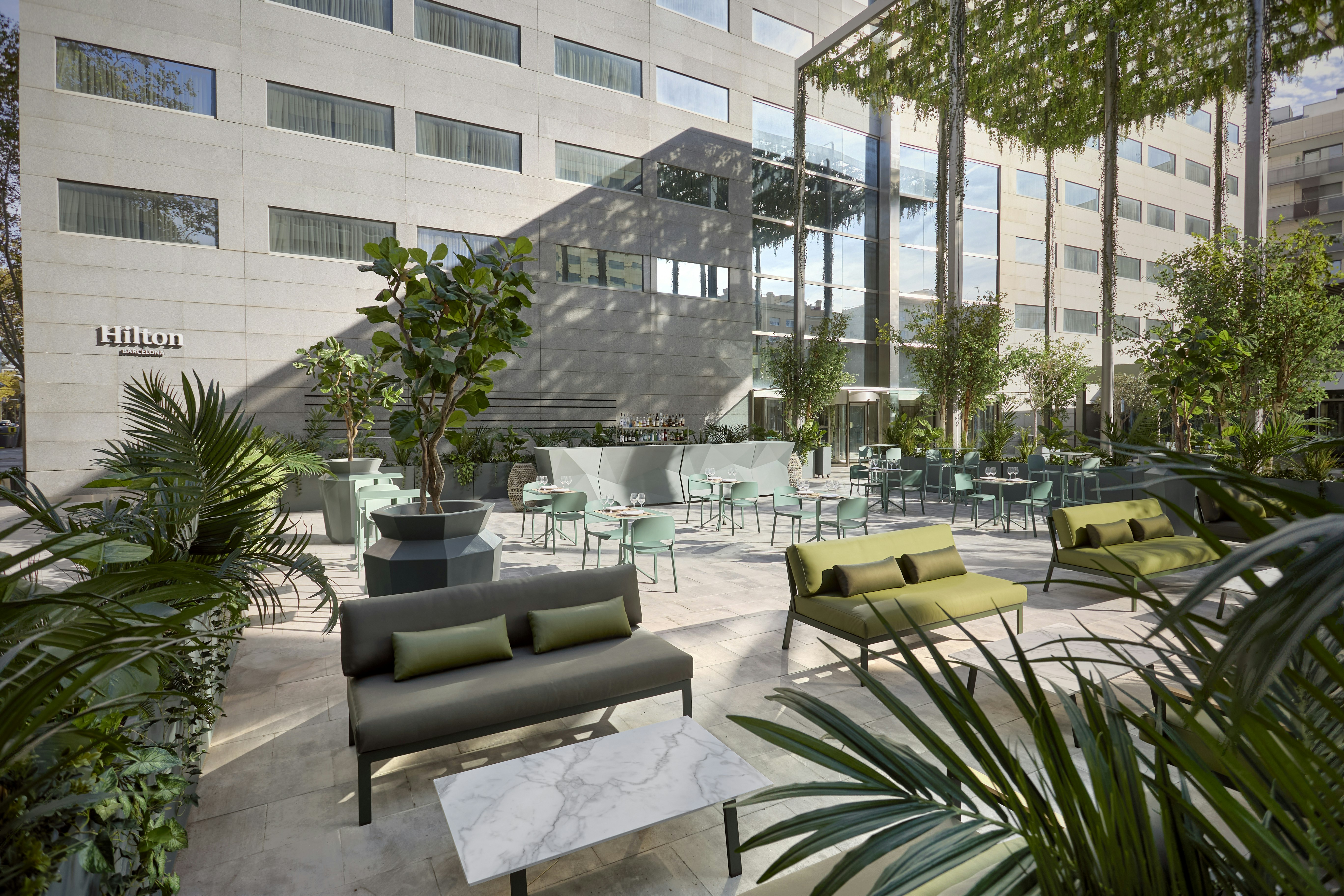 Hilton Barcelona 77/77