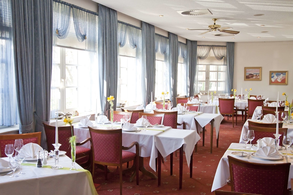 ATLANTIC Hotel Landgut Horn 49/63