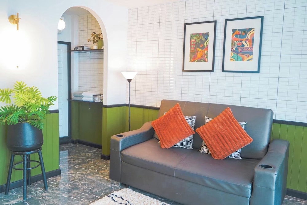 Isara Boutique Hotel and Cafe 49/66