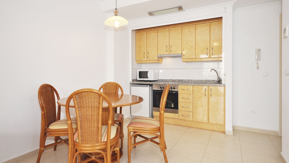Ambar Beach Apartments Unitursa 4/26
