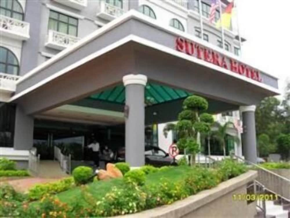 Sutera Hotel 5/43