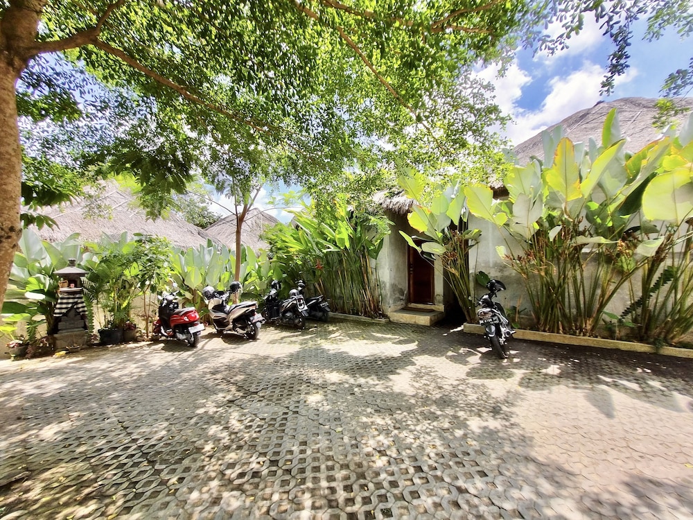 BoBos Villa 33/50
