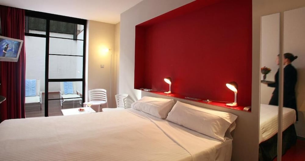 Hotel Ciutat Vella 4/27