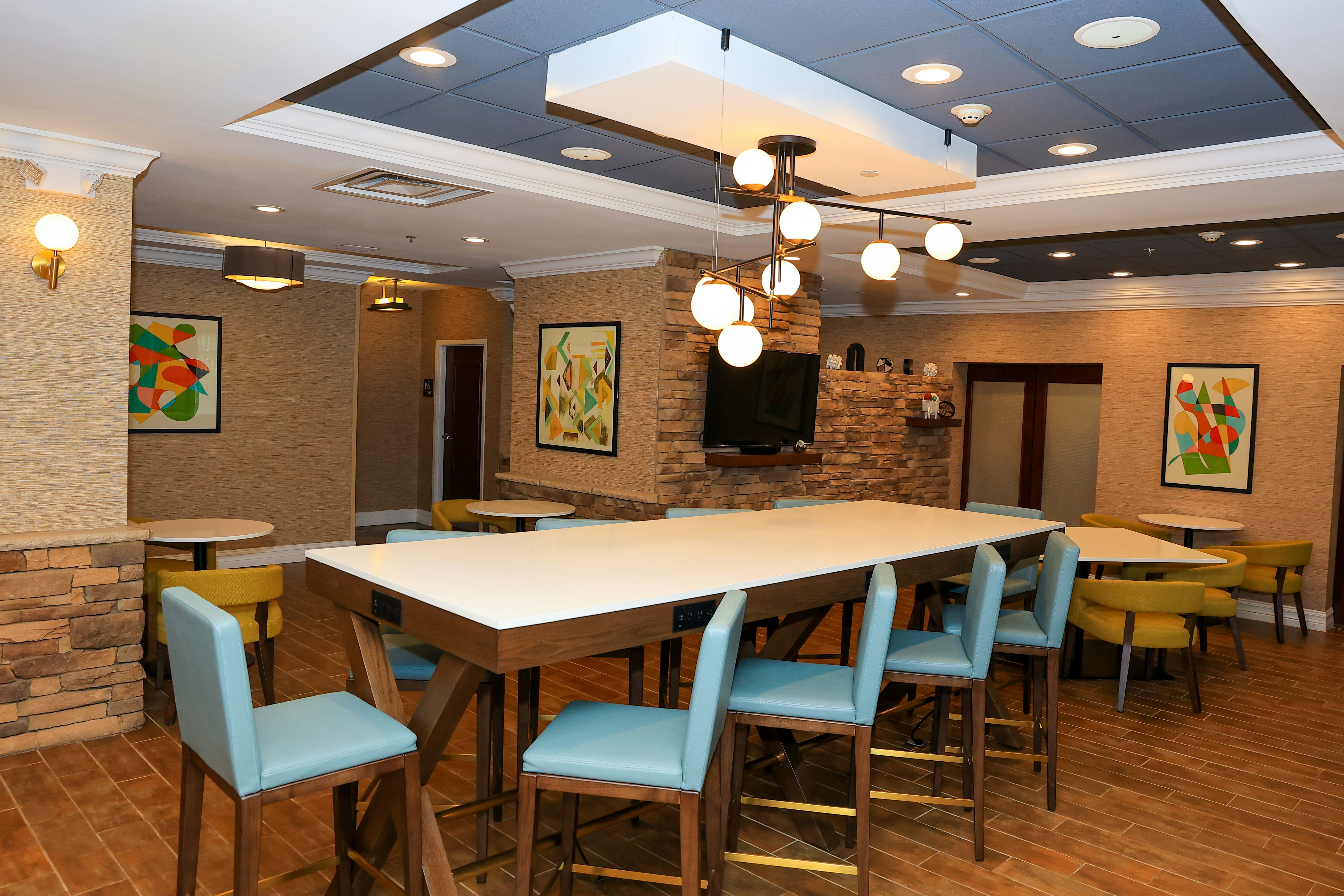 Hampton Inn Atlanta-Canton 35/50