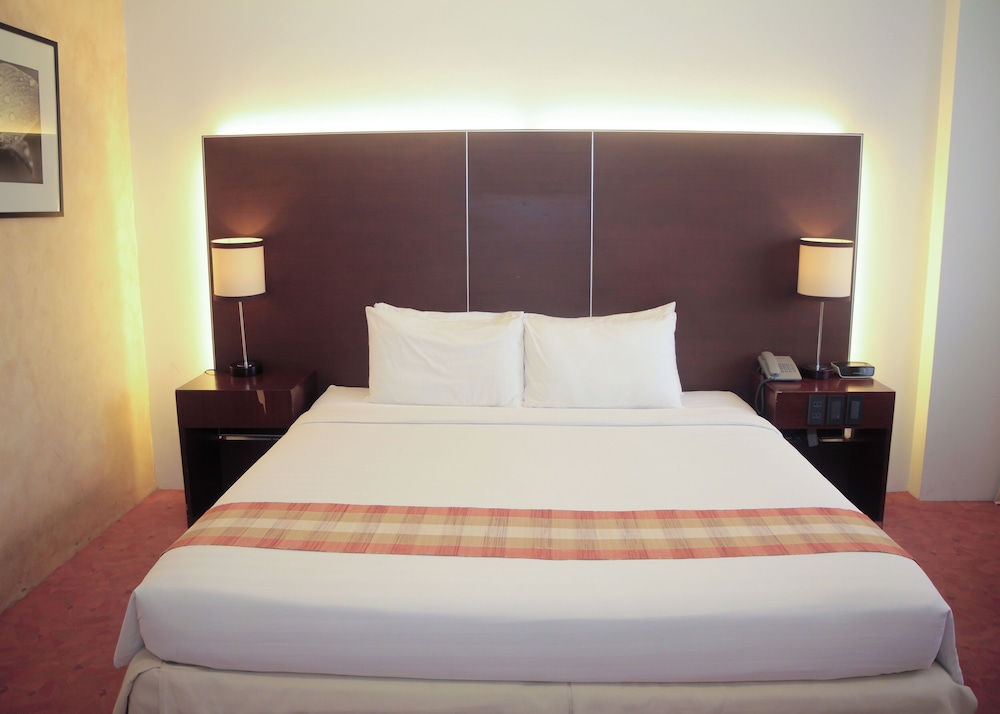 Casablanca Suites Near Airport 15/59