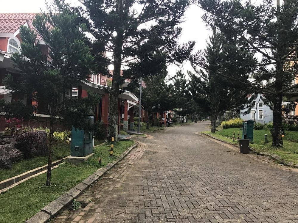 Villa Sofia Kota Bunga 29/31
