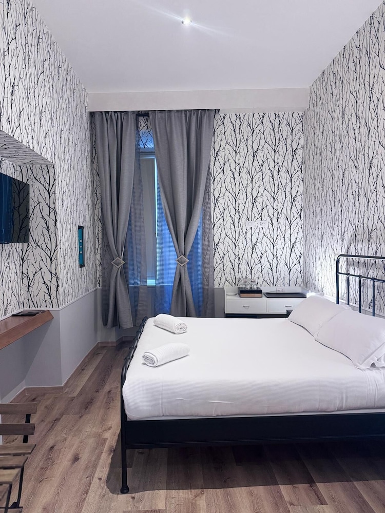 Irooms Campo Dei Fiori 9/50