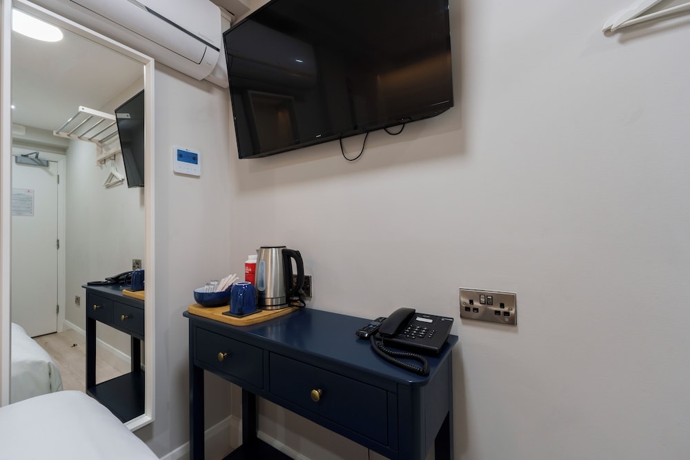 Temple Bar Lane - Adults Only 32/47