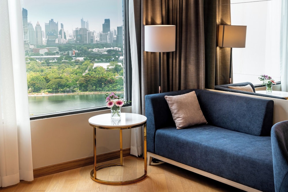 Rembrandt Hotel Bangkok (Sukhumvit Soi 18) 63/84