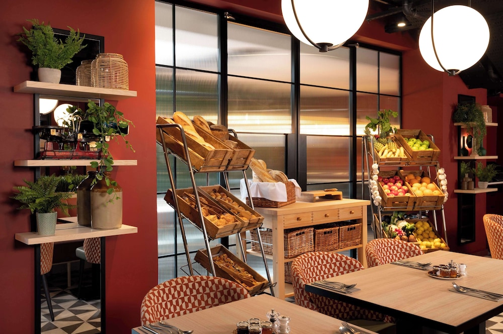 Hyatt Place London City East 45/67