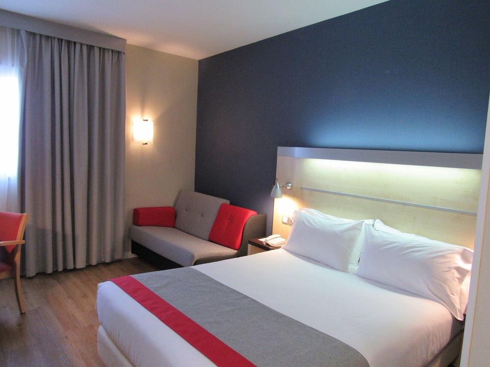 Holiday Inn Express Madrid Alcobendas 12/37