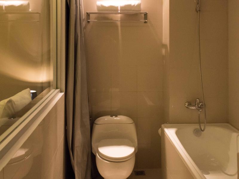 Gajahmada Avara Boutique Hotel 47/50