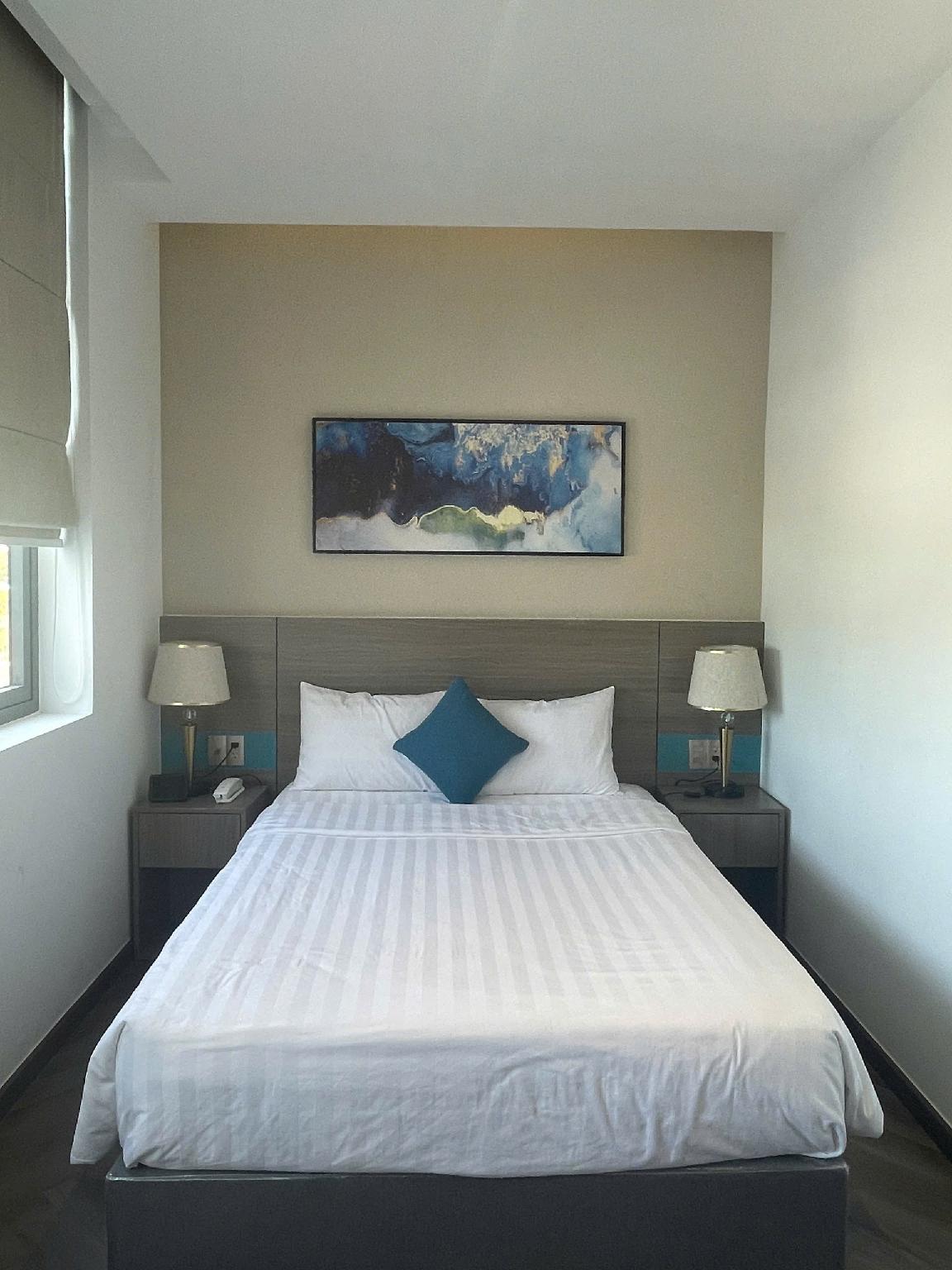 Semi Room, Standard, Semi Double Bed