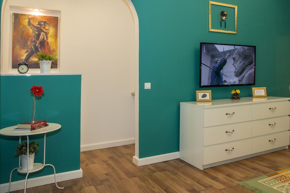 Redbed Self-Catering Apartments 5/50