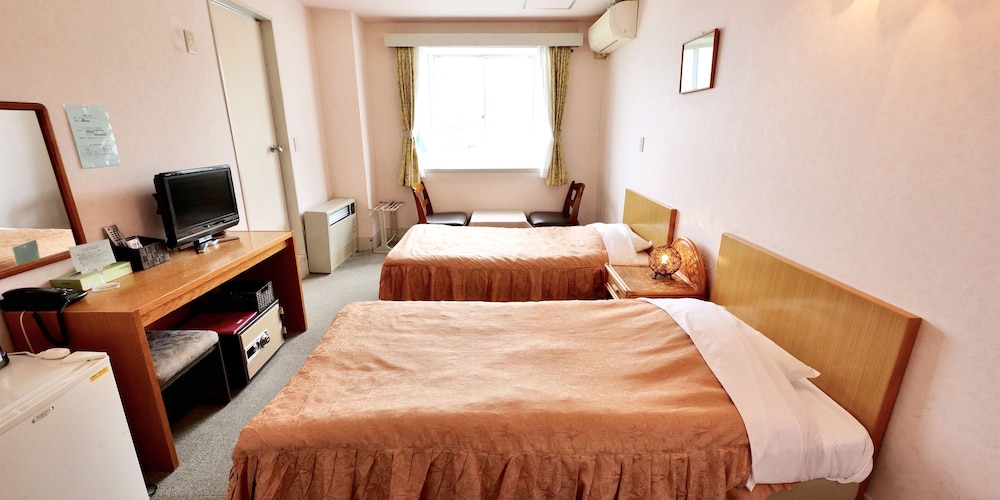 BASIC, TWIN BEDS