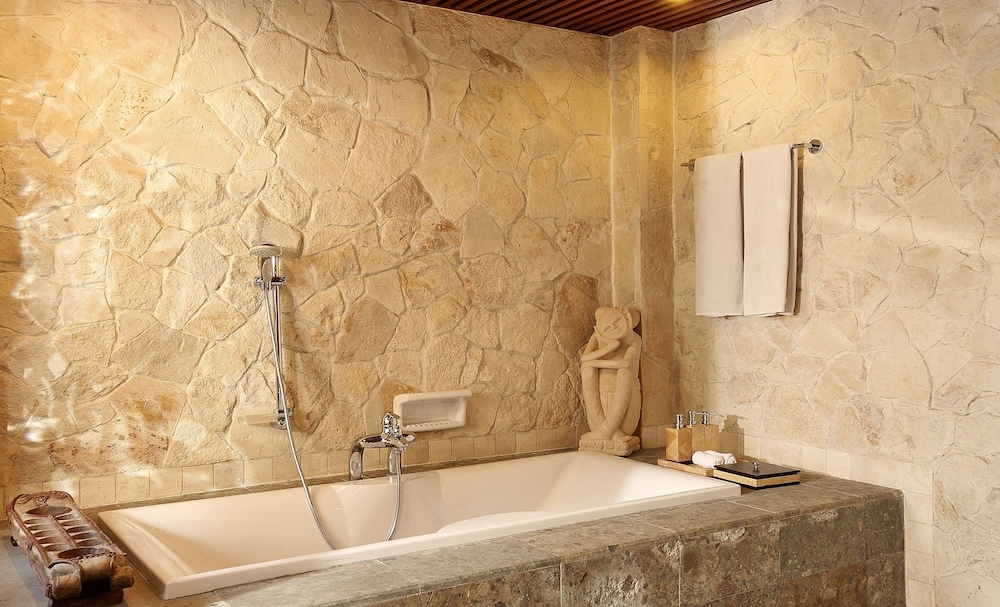 Alindra Villas and Spa 80/80