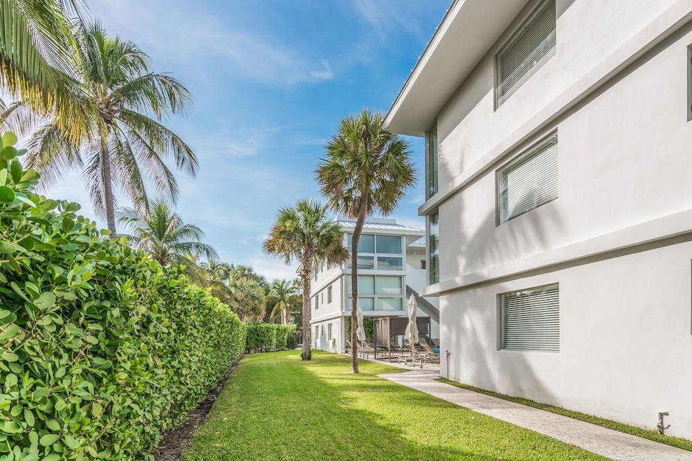 Beach Haus Key Biscayne 41/50