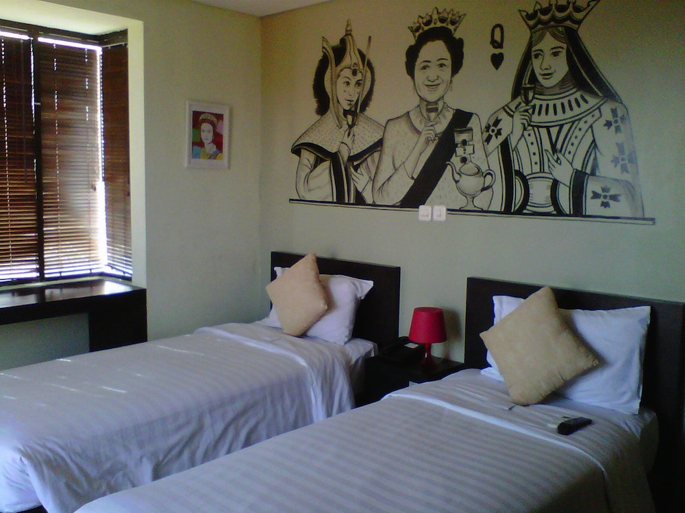 Hotel Legian 7/27