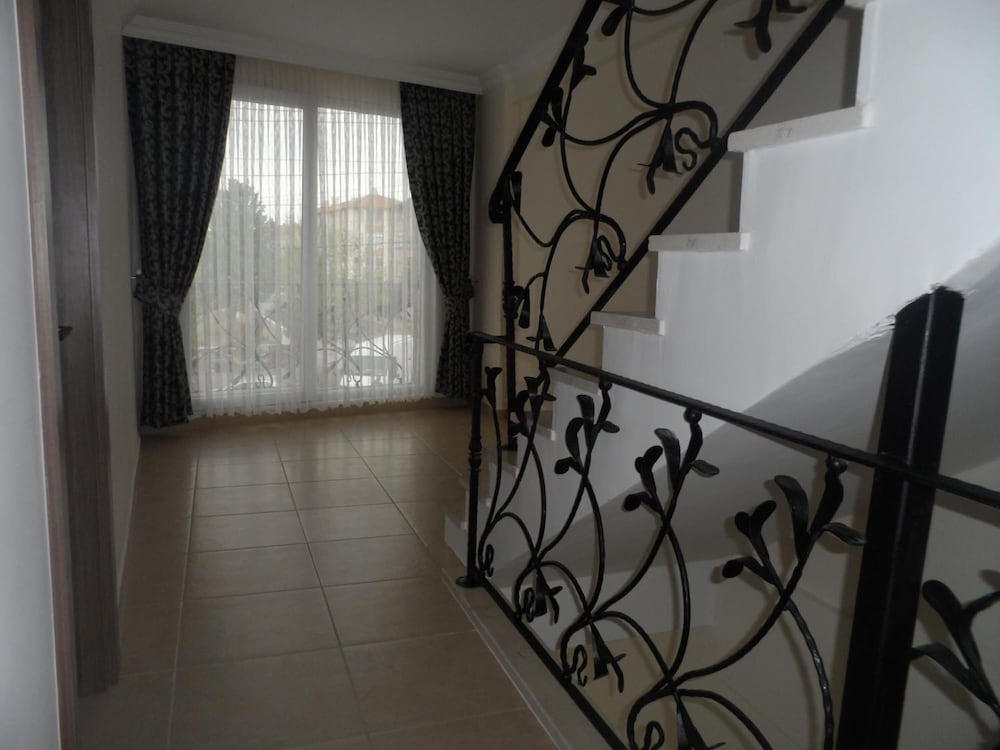Zen Inn Butik Otel Sarkoy 11/27