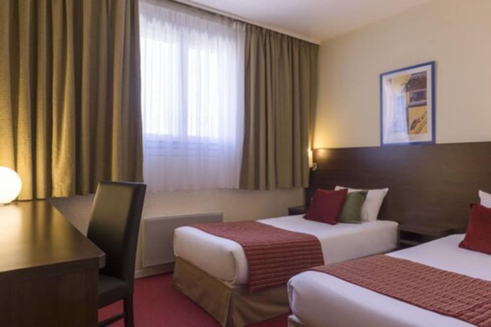 Hotel the Originals Paris Sud Orly Draveil 19/47