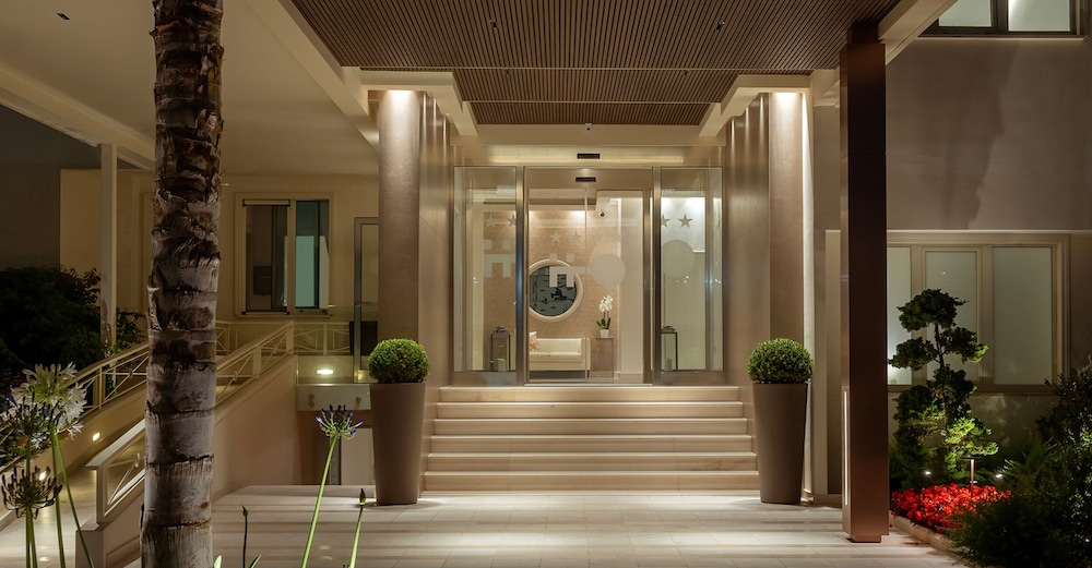 HOTEL OLIMPICO 13/67