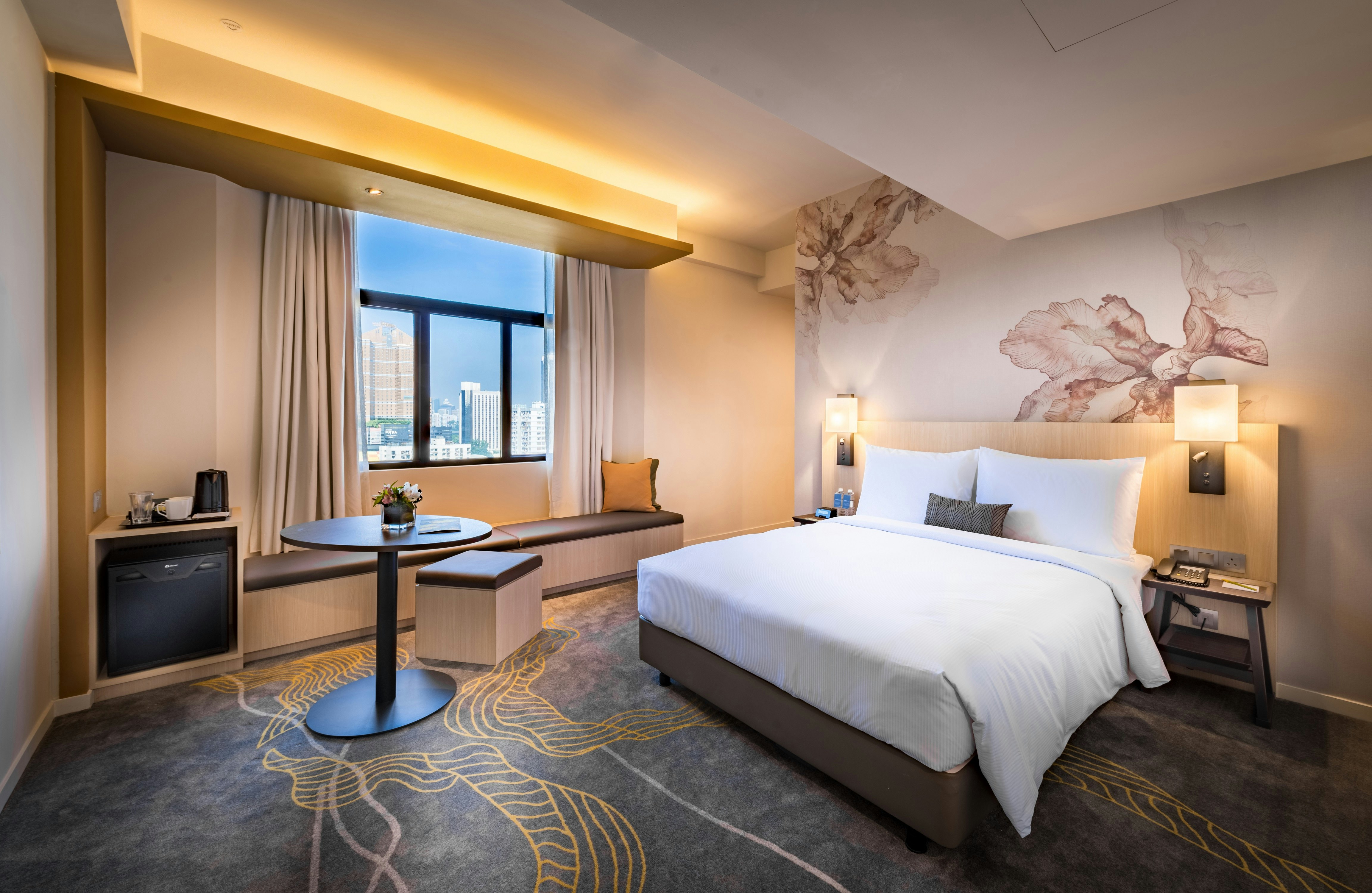Deluxe, Queen bed