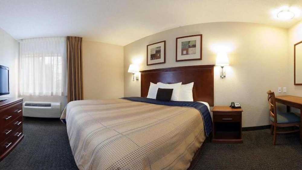 Candlewood Suites New Bern 15/75