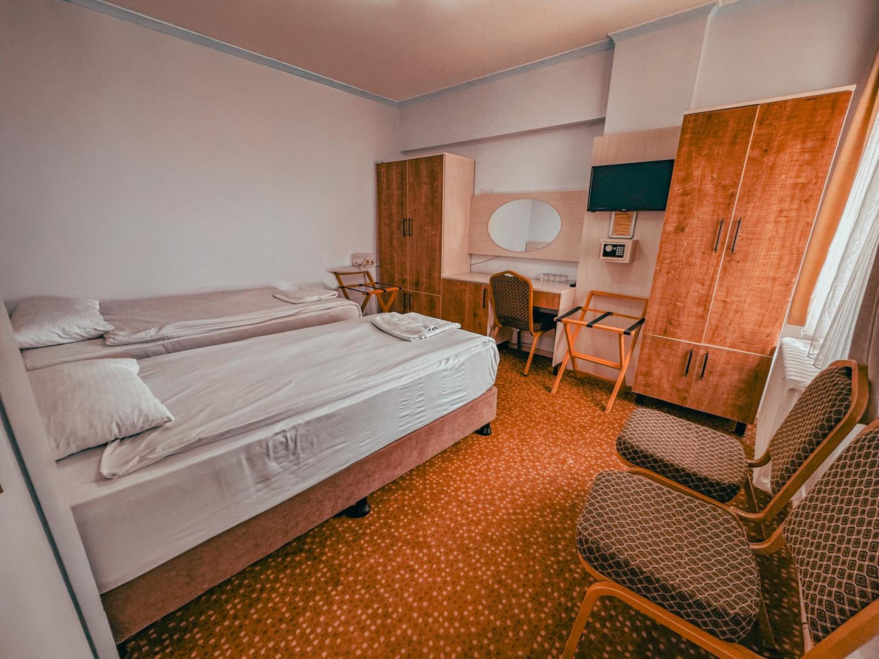 Oreko Otel 10/29