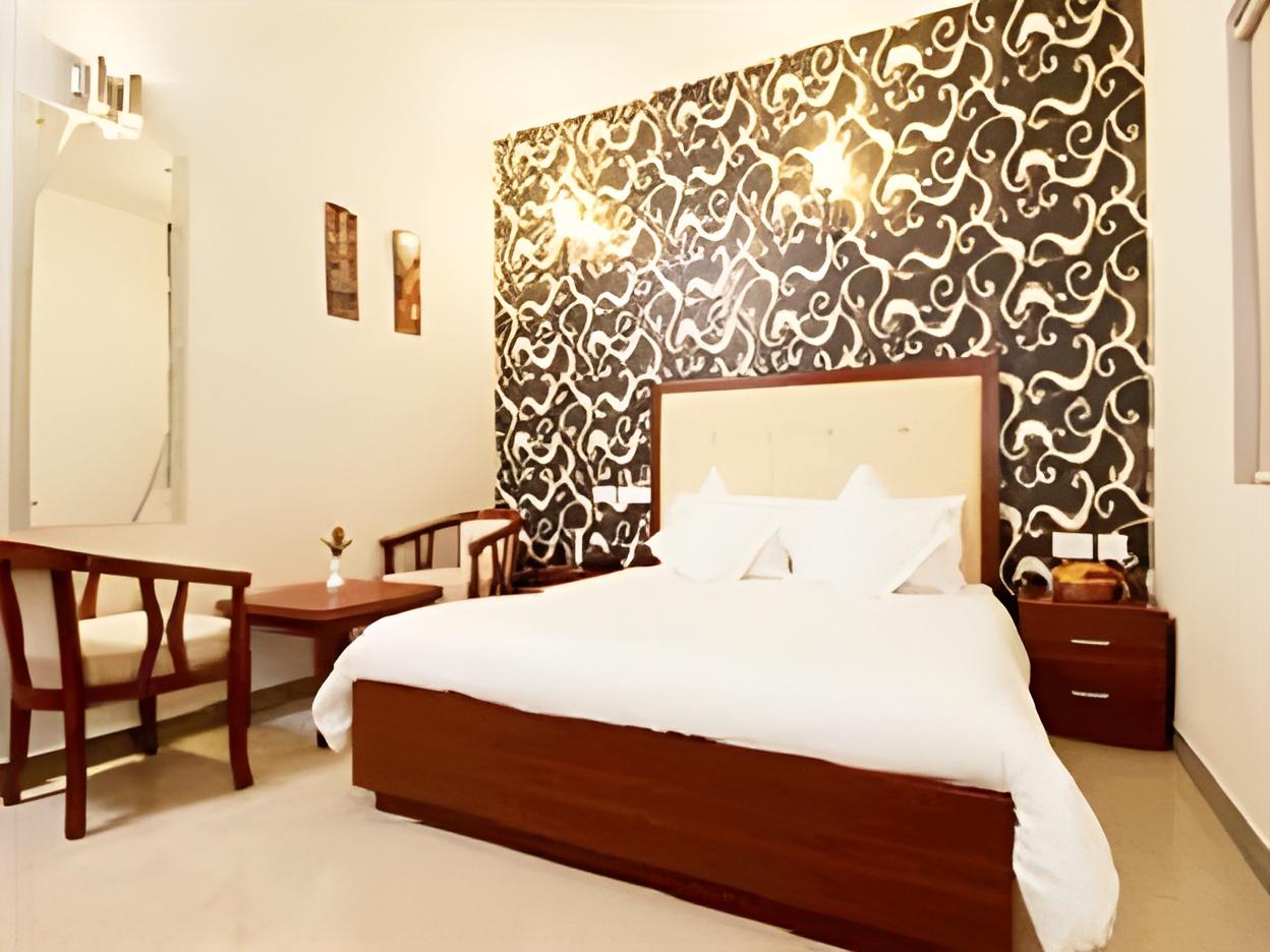 Hotel Deviram Palace 15/25