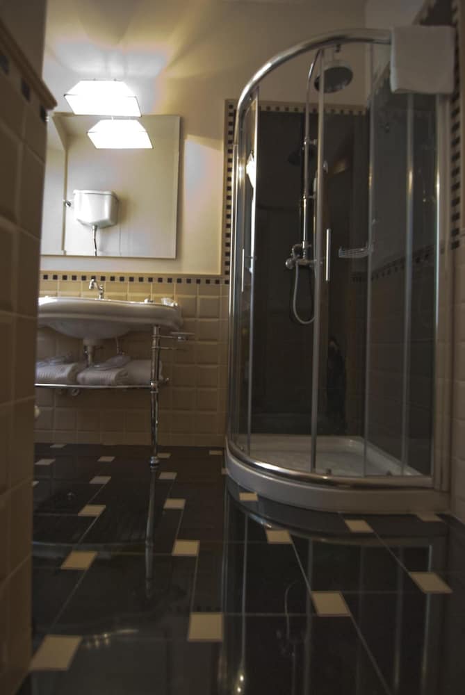 Hotel Patria Pistoia 50/50
