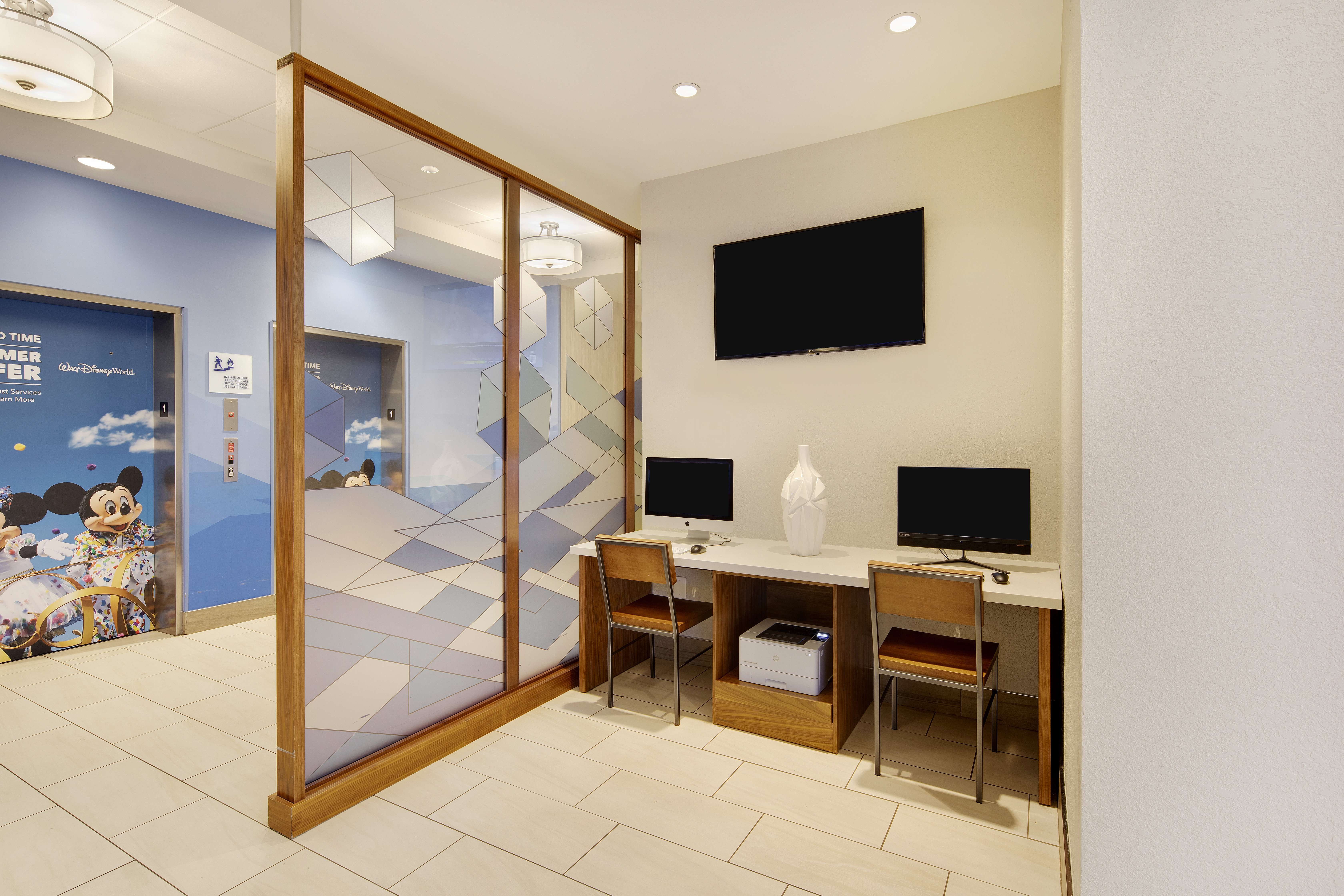 Holiday Inn Express & Suites S Lake Buena Vista, an IHG Hotel 54/66