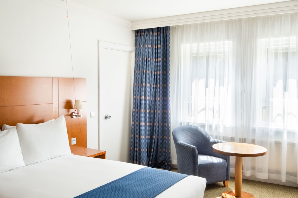 Holiday Inn London - Bexley 6/58