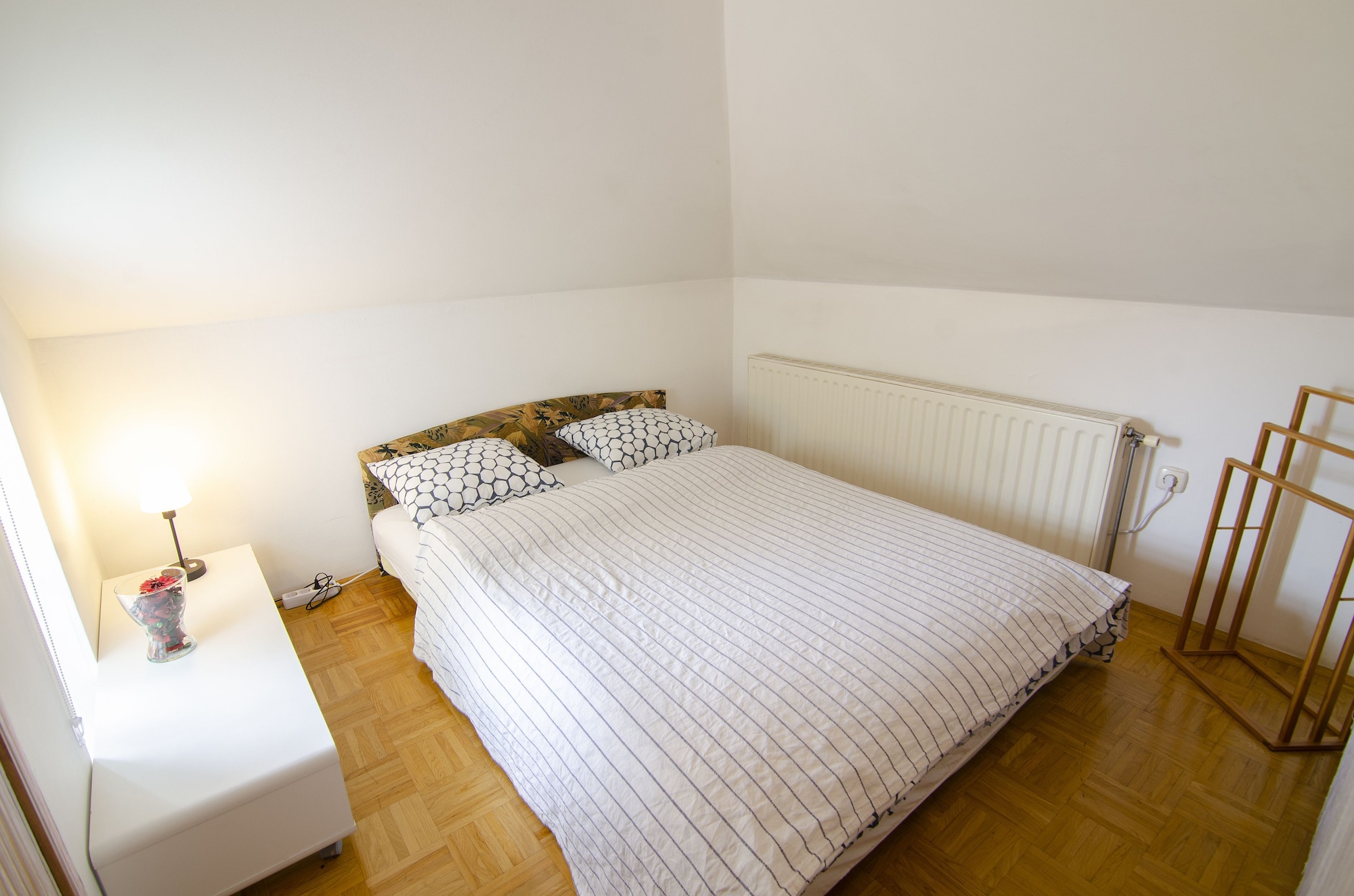 2 BEDROOMS, SUPERIOR, APARTMENT