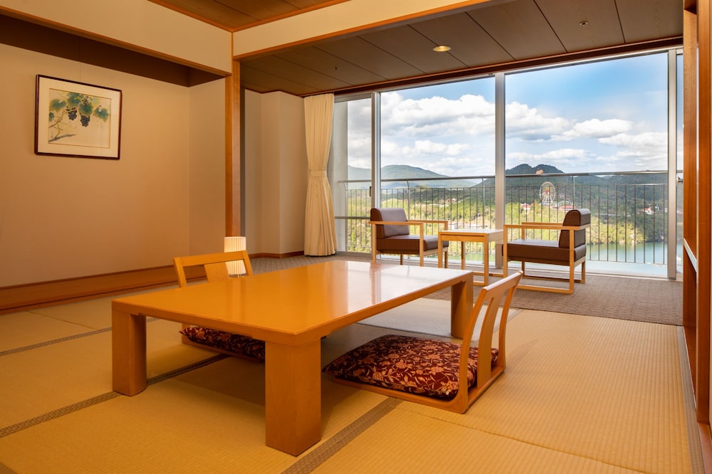 EnaKyo-Onsen Hotel Yuzuriha 32/52