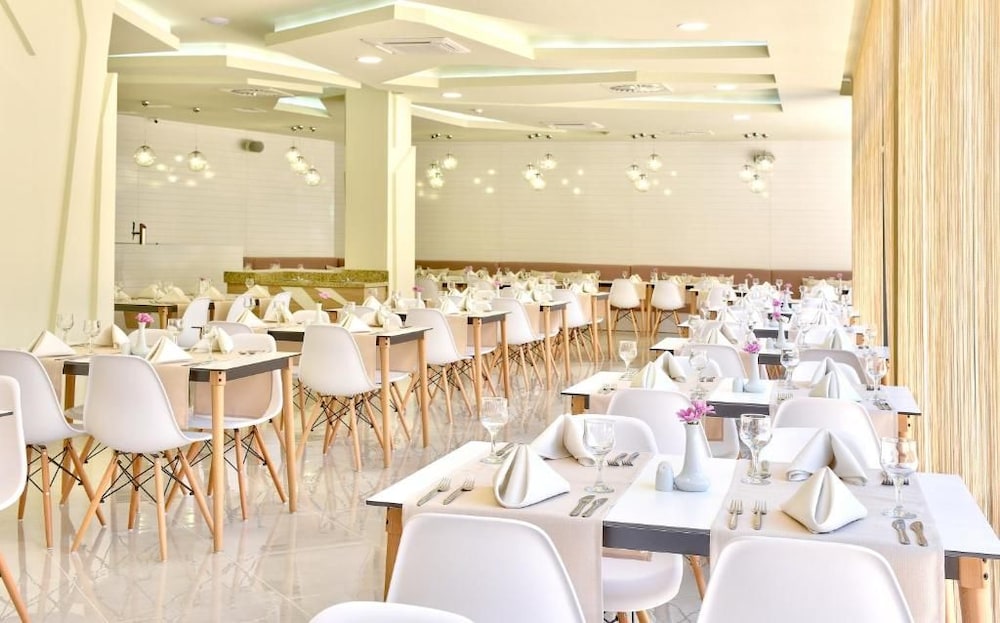 Grifid Hotel Foresta 26/40