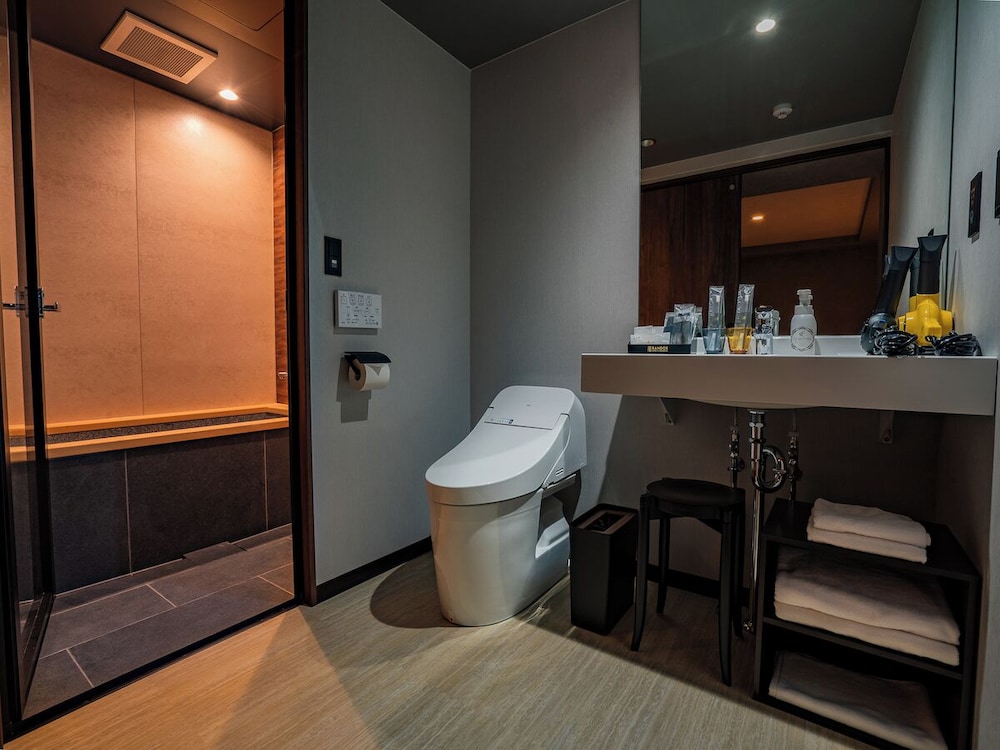 Randor Hotel Namba Osaka Suites 46/50