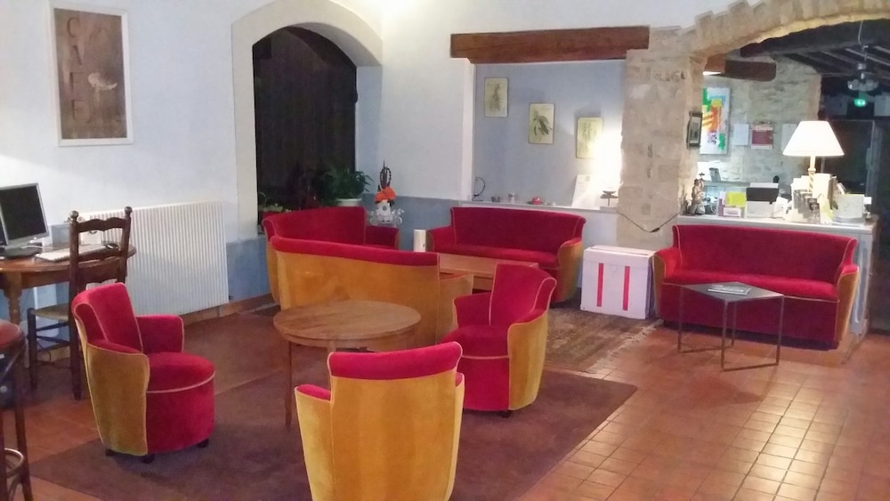 AUBERGE DE TAVEL 19/42