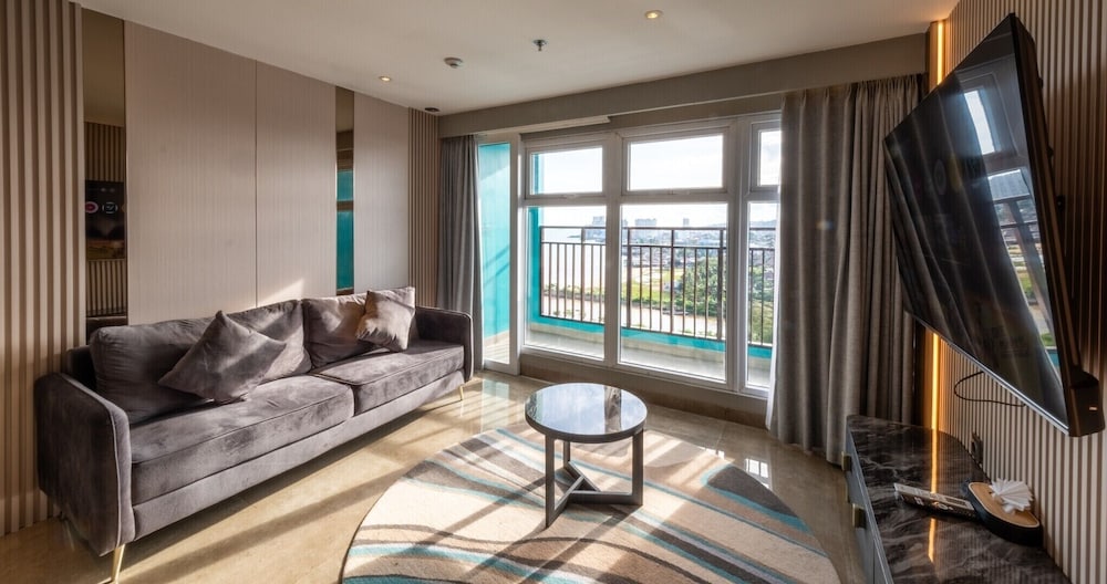 The All - Suite Pentacity Hotel Balikpapan 25/50