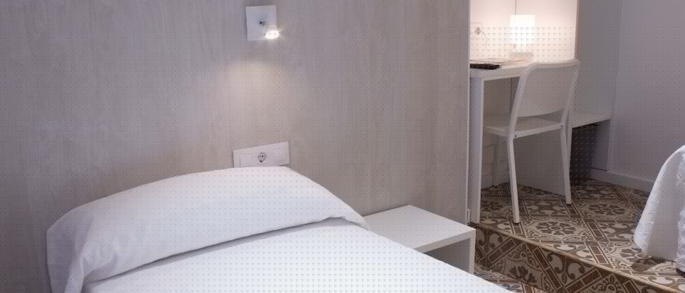 Hostal Nova 26/64