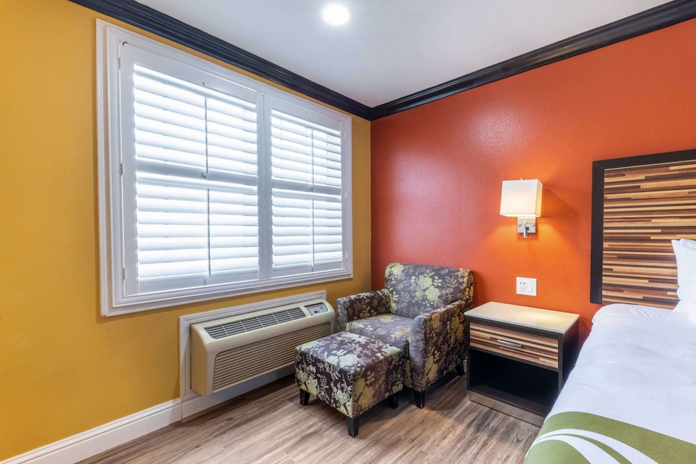 Quality Inn & Suites Sacramento 31/46