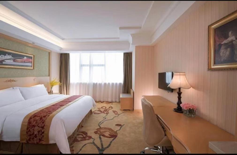 Vienna Hotel (Guangzhou Baiyun Airport Zhongluotan) 17/28