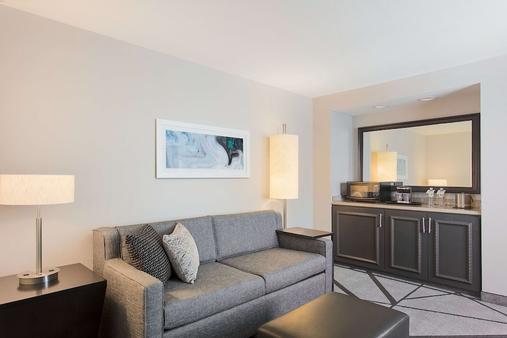 DoubleTree by Hilton Hotel Los Angeles Norwalk 23/59
