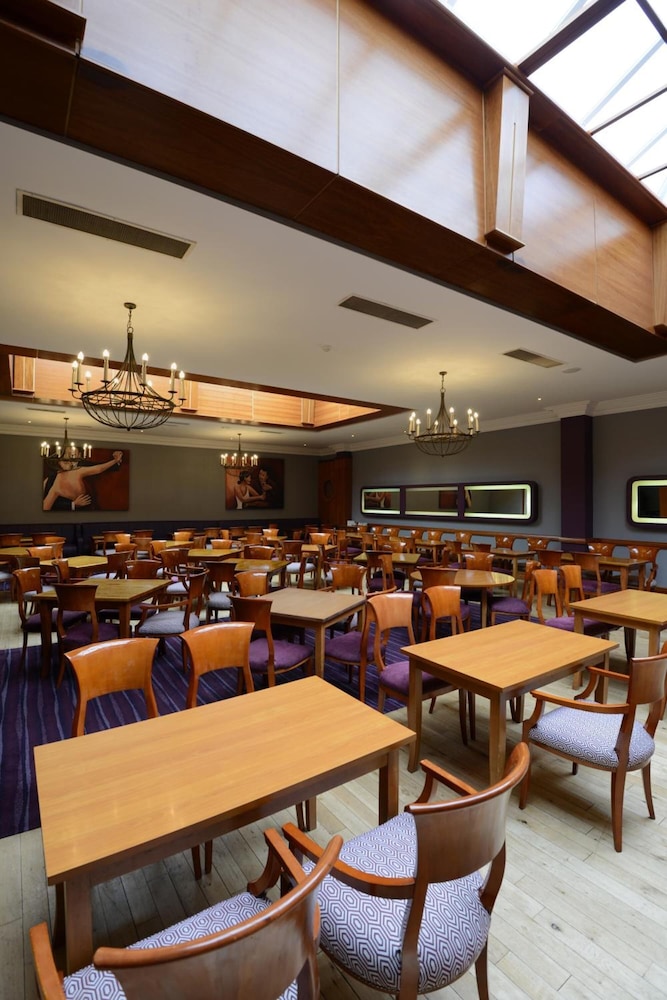 Hotel Killarney 50/62