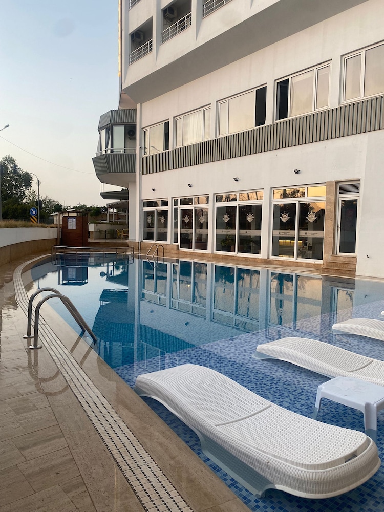Hotel Phenicia Marina (Hotel Finike Marina) 4/50